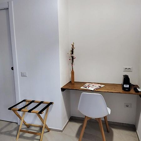 La Casa Di Vibi Hotel Cagliari Ngoại thất bức ảnh